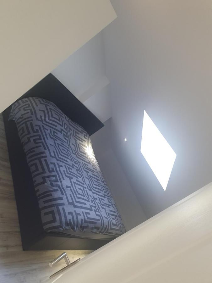 Aux Portes De Lyon Jolie T3 Clim Et Prime Video Apartment Живор Екстериор снимка